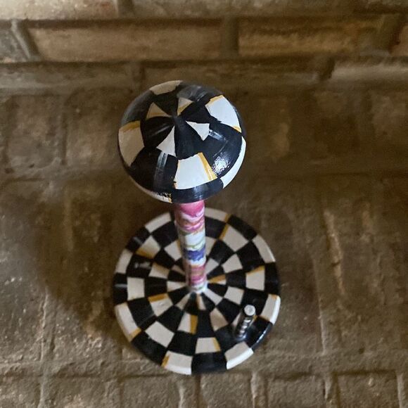 Hand PaintedPaper Towel Holder - Picture 3 of 4